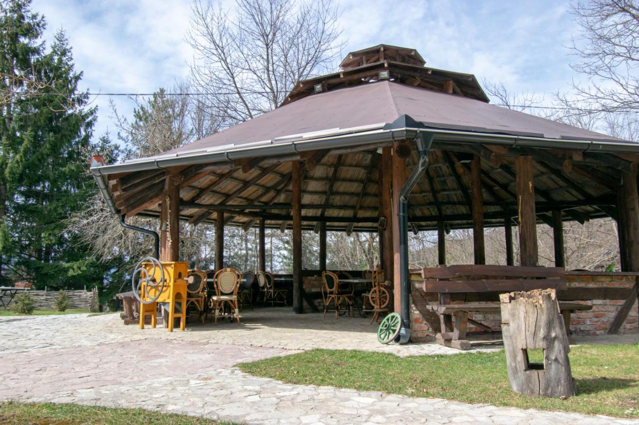 Holiday Park Hajducka Cesma Dubovsko Extérieur photo